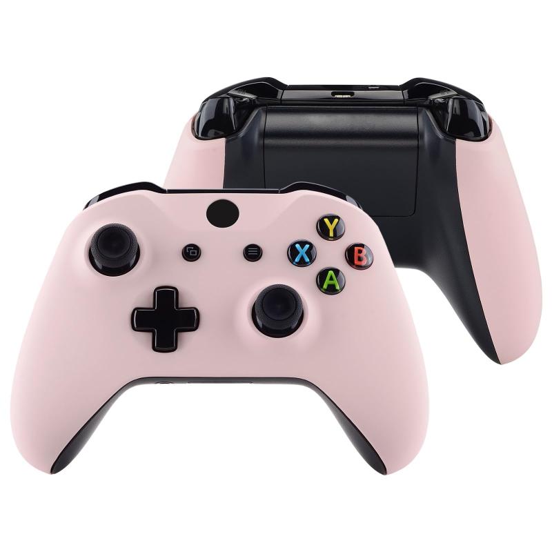 eXtremeRate Xbox One（モデル1708）対応用バックパネル交換フェイスプレート(ピュアカラー)、Xbox One X＆S対応用フロントハウジングシェルとサイドレールハンドル【桜ピンク】対応モデル：この製品は、Xbox One S対応およびXbox One X（モデル1708）に対応します。完璧にフィット：これまでで最も良いフィット感; 全ての面でしっかりと隙間なくフィットします; すべてのクリップにきちんと収まります。取り付けビデオガイドについては、YouTubeで「Extremerate Faceplate for Xbox One S X Controller」と検索してください。パネルビデオの取り付け指導については、「Extremerate Side Rails for Xbox One S X controller」と検索してください。取り付けに技術が必要です：お客様ご自身でコントローラーを分解し、このフロントハウジングシェルを取り付けていただく必要がございます。コントローラーの取り付け経験がある方にお勧めします。個性的な特徴：マットな色合いが素敵です。滑らかなグリップ感があり、手に柔らかく、シルクのような感触です。滑りにくく、長時間のゲームプレイでも汗をかきにくいです。