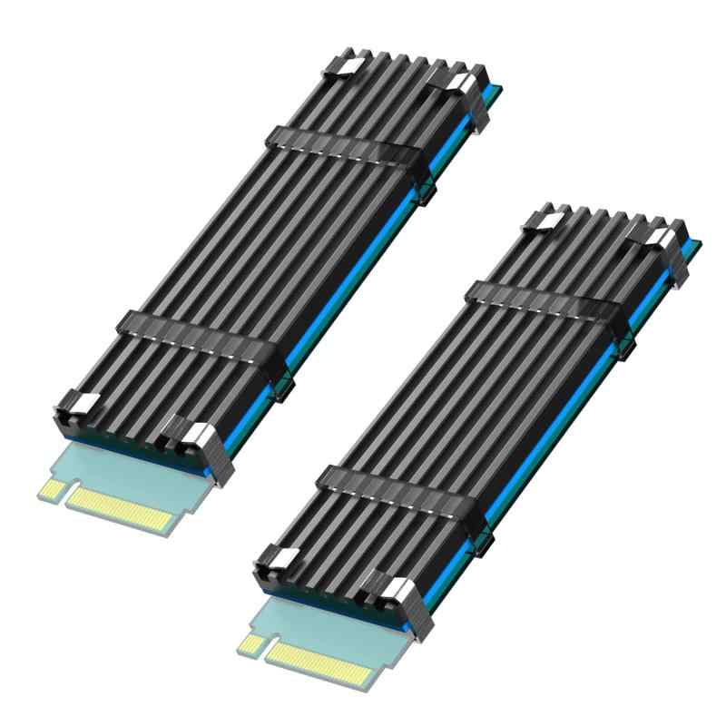 GLOTRENDS M.2 ヒートシンク(2280 M.2 SSDに適合)、PC/PS5/PS5 Slimをインストール、22x70x3mmアルミニウム製全体、導熱接着シート付き(2枚入り)【M.2ヒートシンク】　M.2 SSDヒートシンクはPC/PS5/PS5 Slim 用で、ノートパソコン用ではありません。22x70x3mmアルミニウムボディで、すべての2280 M.2 SSDに対応します。【5°C-20°Cの冷却効果】　NVMe SSDが50度まで上昇したら、ヒートシンクを使用してみてください。温度が高いほど良い結果が得られます。【SSDの最高温度はメイン制御チップです】ヒートシンクは、メイン制御チップの温度を効果的に低下させ、良好な動作性能を維持し、M.2 NVMe SSDの寿命を延ばす、費用対効果の高い受動的冷却方法です。【取り付けキット】 2 x 金属製留め具 + 2 x ゴムバンド。柔軟な取り付け方法： 金属製留め具のみ、ゴムバンドのみ、または両方を使用できます。【熱伝導パッド付き】　サーマルパッドはM.2 SSDとヒートシンクボディの間に配置され、M.2 SSDからヒートシンクボディに熱を伝導します。低粘度、熱伝導性、絶縁性があり、SSDを傷つけません。