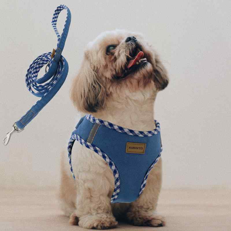 Aiminto デニム犬用ハーネス＆リードセット、通気性の高いメッシュ素材、軽量、ハーネス胸元に反射材付き - 小型犬用 (ハーネスとリードをセット(ベイビーブルー), XS胴範囲32-36cm)