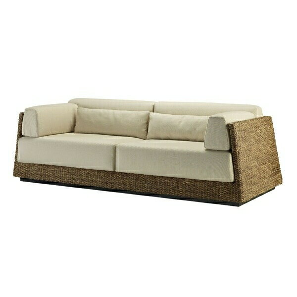 Comment -説明- 肘掛けに角度をつけた、ややシャープで存在感のあるニューデザインのソファが登場！直線的でありながら温かみのあるデザインが印象的です。座面の広いキングサイズソファなので、本を読んだり、ホームシアターで映画を観たりするの...