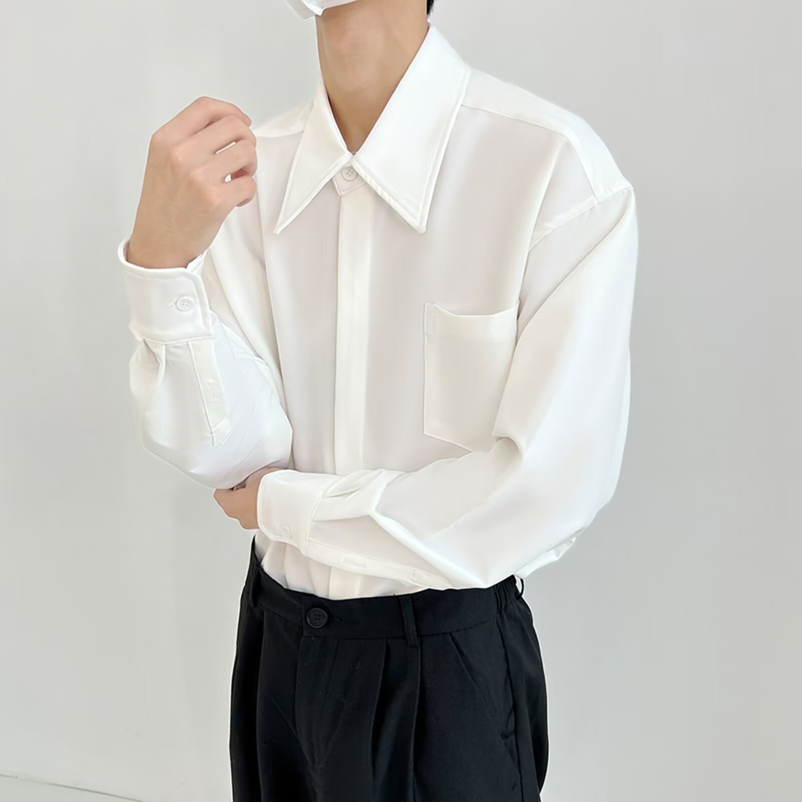 乐天商城 - 高級メンズ長袖シャツ、ゆったりとしたドレープシャツ、春秋シャツ、ノーアイロン白シャツ、エレガントなメンズ白シャツ、質感のある長袖シャツ、ゆったりとした快適なメンズシャツ、ビジネスとカジュアルシャツ、高級生地のノーアイロンシャツ