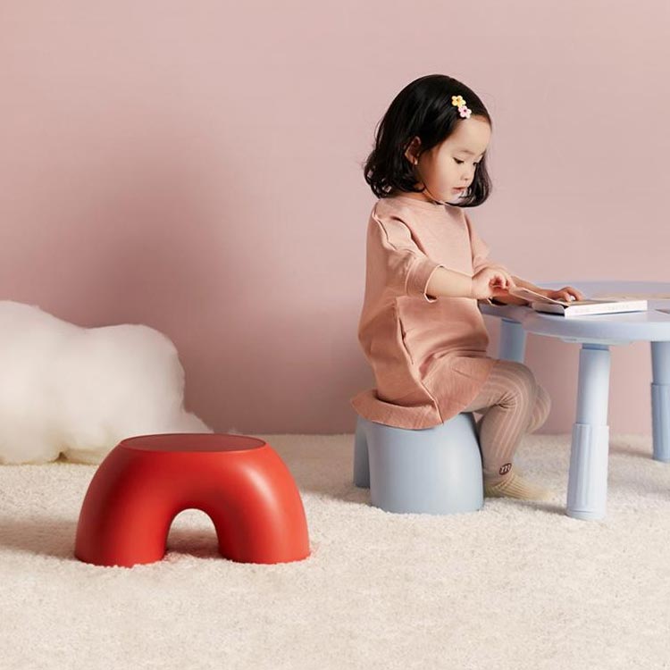 腰掛け 子供椅子 ローチェア 子供用 玄関 椅子 チェア 玄関収納 ローチェアー ロータイプ キッズチェア 男の子 女の子 リビング学習 食事用 ロースツール 座卓 コンパクト 保育園 幼稚園 読書 勉強 児童館 シンプル おしゃれ [3]