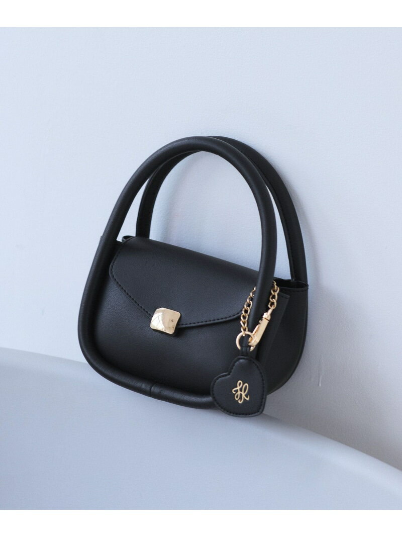 ハートチャーム付きミニレトルショルダーバッグ ROPE' PICNIC PASSAGE ロペピクニック バッグ ショルダーバッグ ベージュ ブラック シルバー レッド【先行予約】*【送料無料】[Rakuten Fashion]