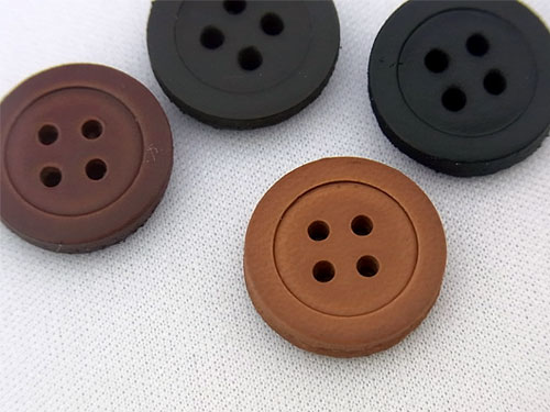 乐天商城 - 【在庫限り】天然皮革ボタン4つ穴ボタン　フチあり15mm　1個単位での販売です。