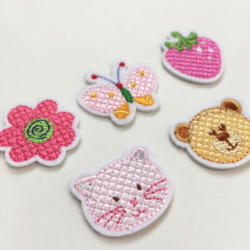 【在庫限り】【ヨーロッパ製アップリケ】Little Motives crochetお花/ねこ/くま/いちご　モチーフ アップリケ/ミニ ワッペン　(SM-15659)