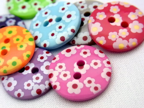 【在庫限り】【フランスボタン】小花柄 フラワーボタン 18mm 1個単位での販売です。(SM-60657-18mm-24P)