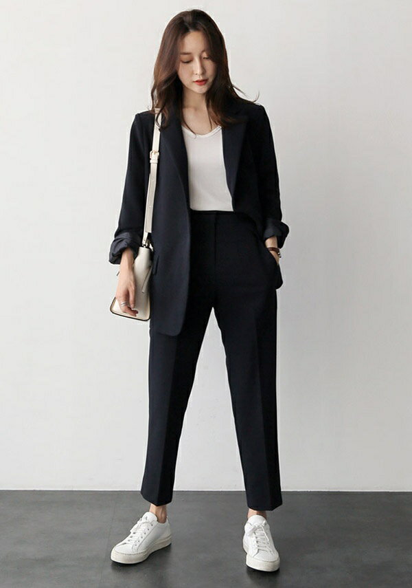 パンツスーツ スーツ レディース セットアップ 洗える ビジネススーツ セレモニースーツ リクルートスーツ レディーススーツ 大きいサイズ フォーマル 入学式 ママスーツ 七五三 オフィス ブラック 通勤 ママ 母親 七五三 お宮参り 服装 通勤 OL 女性 仕事