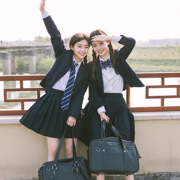 女子高生 女の子スーツ 上下セット 卒業式 入学式 ブレザー スクール制服 スーツジャケット 長袖 ネイビー 女子高校生 制服 学生服 学生服 大きいサイズ スクール 文化祭 入学式 卒業式 高校生 入学 学生服 学生