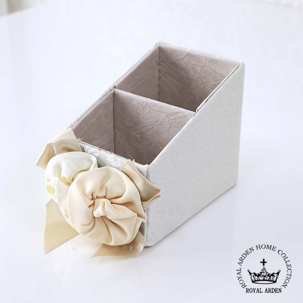 ペン立て 2列 アクアフラワーカルトナージュ ホワイト 収納 小物入れ リモコン ボックス スタンド 薔薇雑貨 かわいい 豪華 華やか おしゃれ