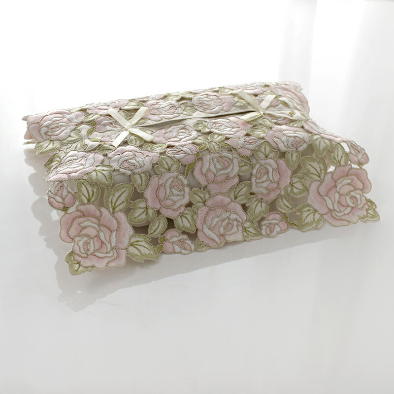 Rakuten - ティッシュカバー レース 刺繍 おしゃれ 薔薇のカットワークティッシュケースー 薔薇雑貨 花柄 エレガント 豪華 インテリア ギフト プレゼント 布