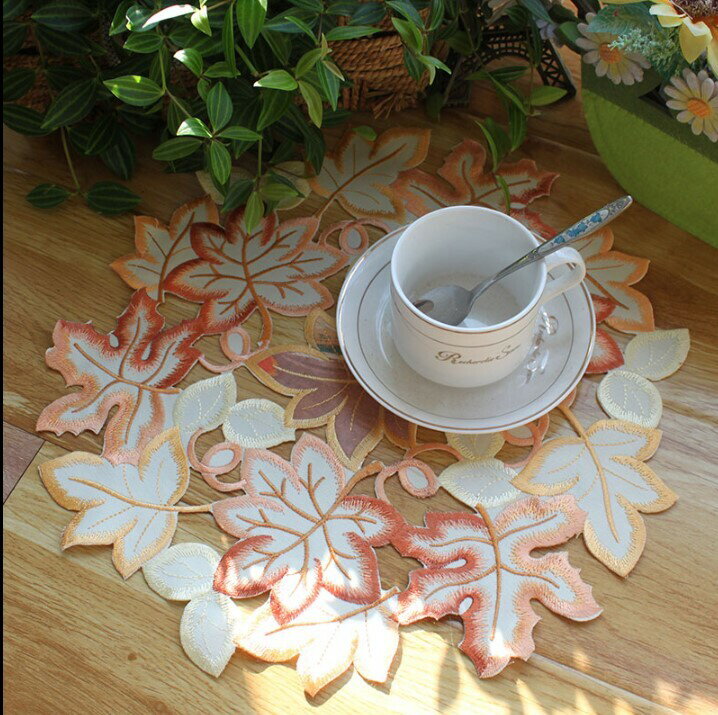 コースター35cm　モミジ　紅葉柄