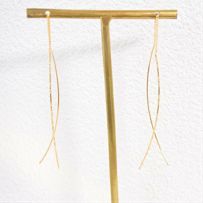 アメリカンピアス　カッティングカーブ　ゴールドカラー