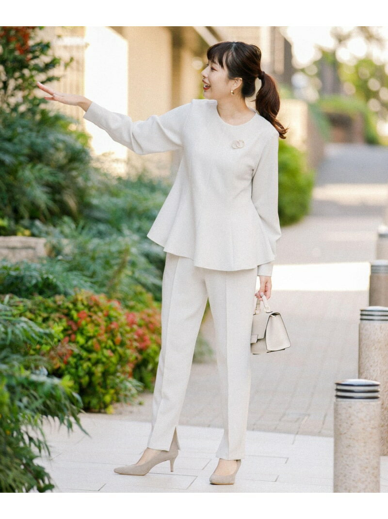 『セットアップ対応』F by ROSSO ペプラムブラウス+テーパードパンツ URBAN RESEARCH ROSSO アーバンリサーチロッソ スーツ・フォーマル セットアップスーツ ホワイト ネイビー【送料無料】[Rakuten Fashion]のサムネイル