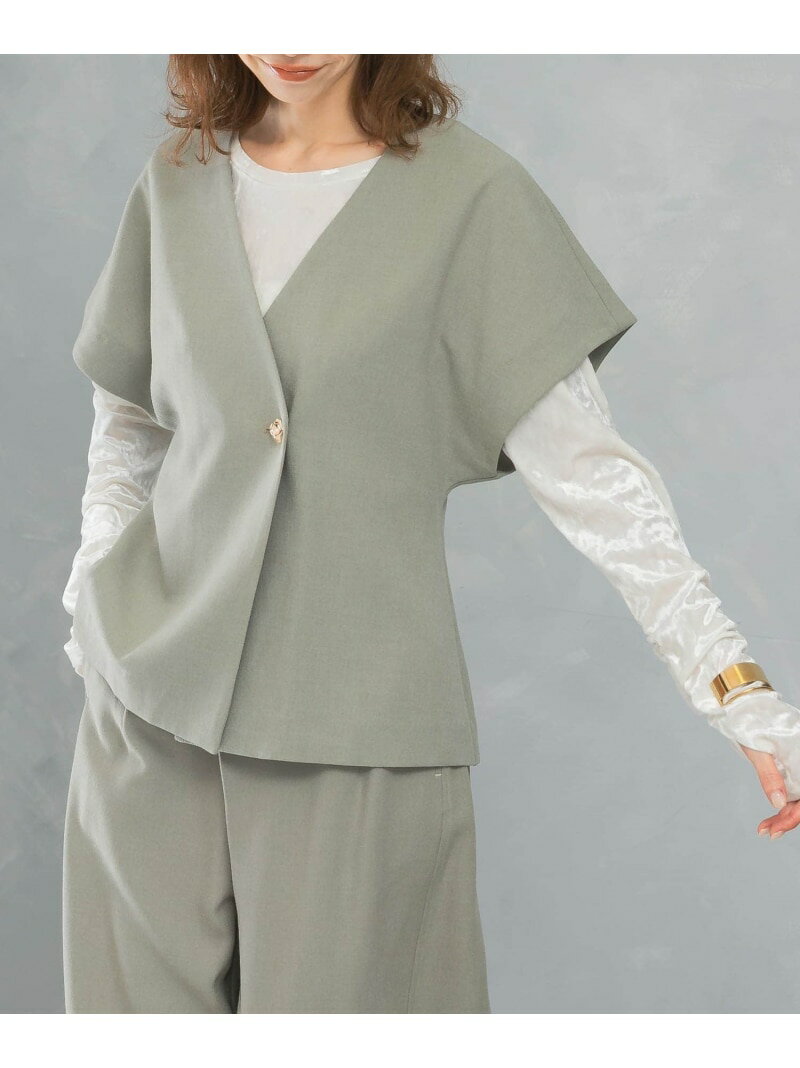 【SALE／50%OFF】Vネックベスト URBAN RESEARCH ROSSO アーバンリサーチロッソ トップス ベスト・ジレ ..