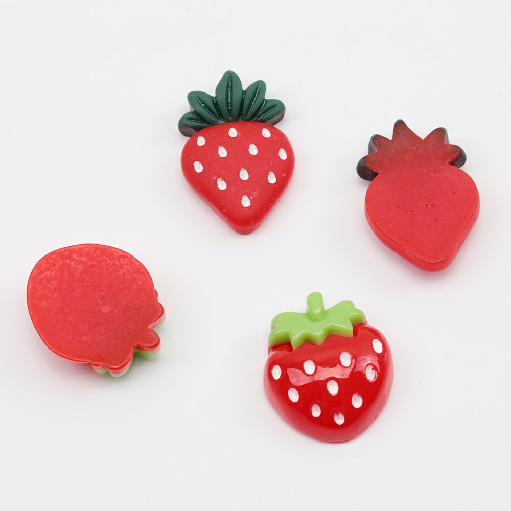 樹脂貼付けパーツ いちご イチゴ 苺 フルーツ カボション デコパーツ 貼り付けパーツ 全2種（15ヶ）