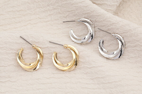デザインピアス ツイストフープ 4×18mm（4ヶ）