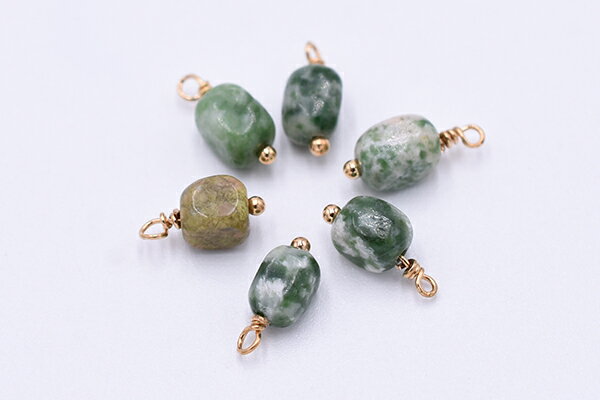 高品質天然石チャーム 不規則オーバル 1カン【4ヶ】