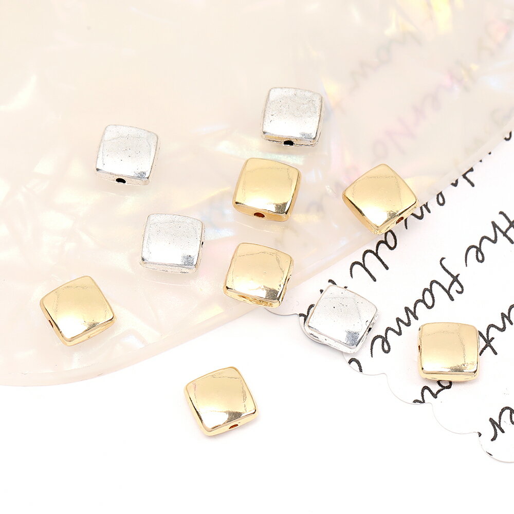 メタルビーズ スクエア型 8mm（8ヶ）
