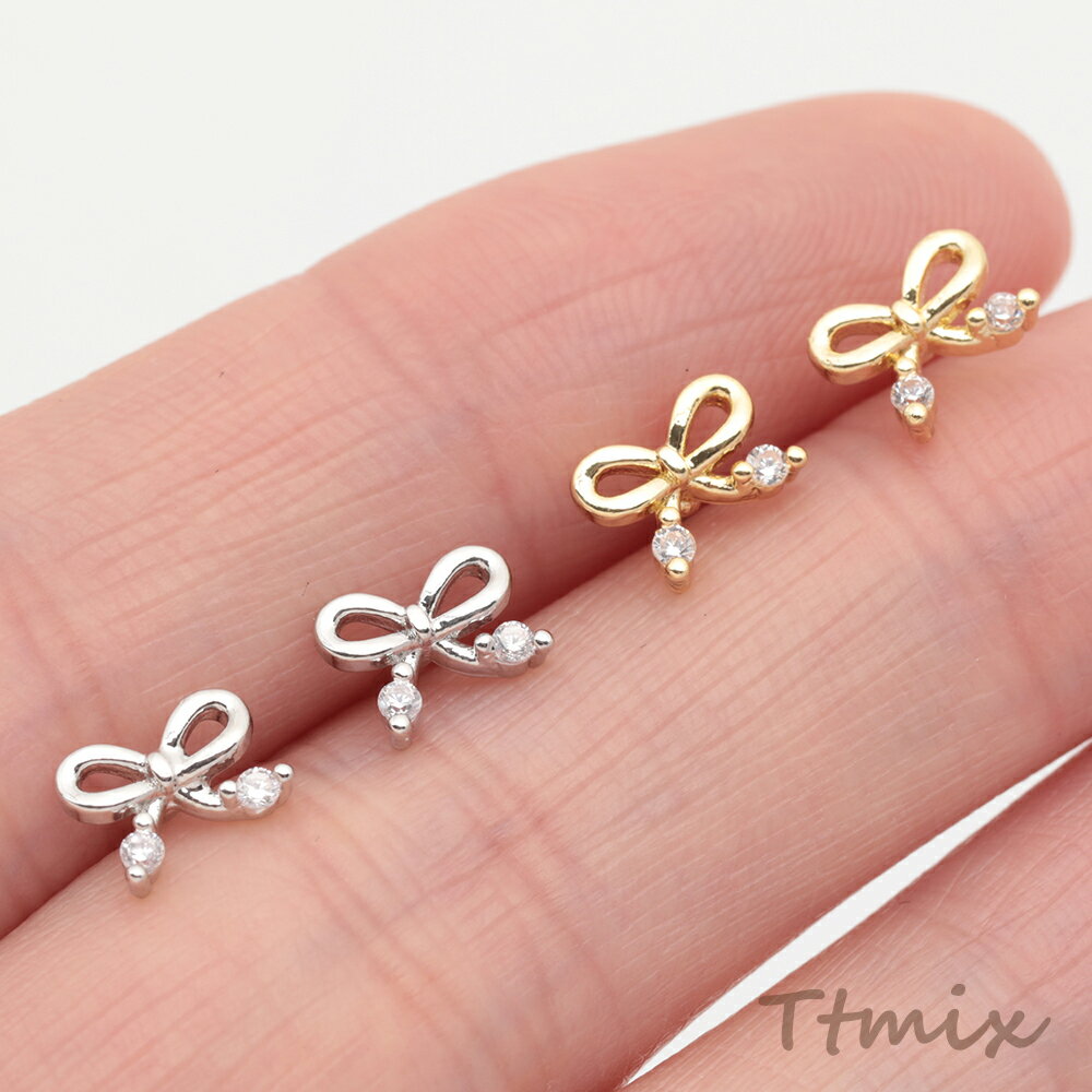デザインピアス りぼん リボン 蝶々結び ジルコニア ストーン付き キャッチ鉄製 メタルピアス 約6×7mm（4ヶ）