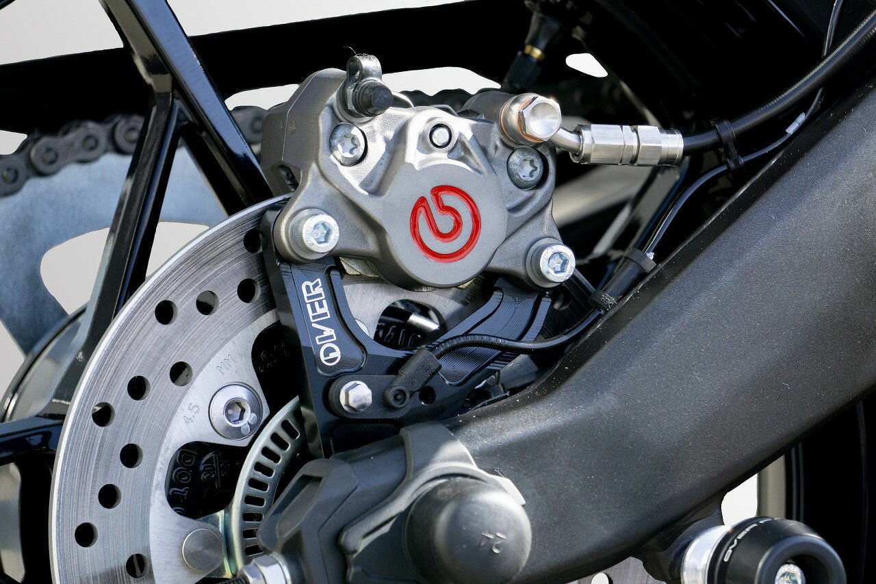【OVERRACING】83-86-21B　リアキャリパーサポート ブレンボ2P(カニ)用 ブラック ZX-25R/SE(20-) バイク オーバーレーシング　オーヴァーレーシング