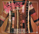 【古本】 Wearable Art: Innovative Designs for Clothing and Fibers - Maria da Conceicao; Nancy Grubb (Penguin Books) 【紙書籍】 0140053328