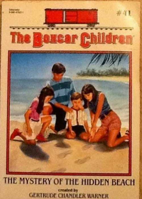 【古本】 Mystery of the Hidden Beach - Gertrude Chandler Warner (Scholastic Inc.) 【紙書籍】 0590475371
