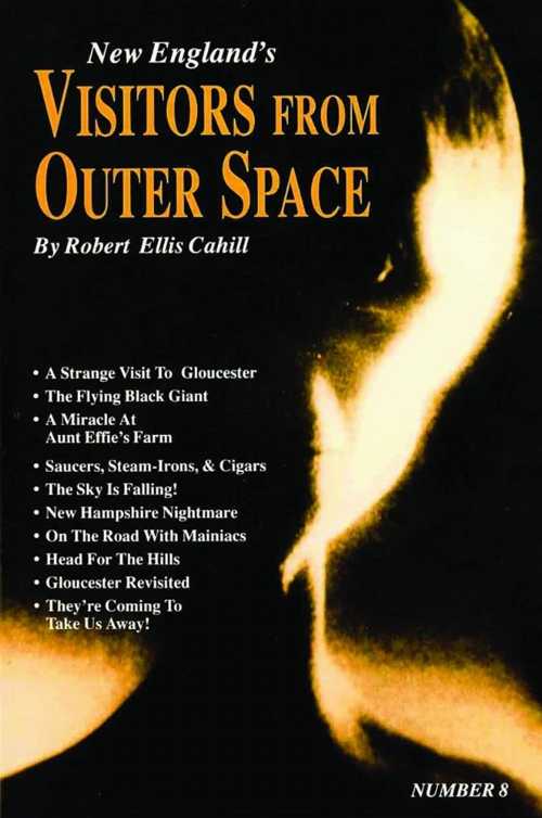 【古本】 New England's Visitors from Outer Space - Robert Cahill (Old Saltbox Pub Co) 【紙書籍】..