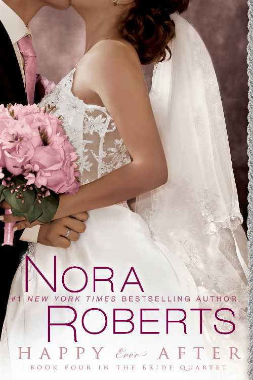 【古本】 Happy Ever After - Nora Roberts (Berkley) 【紙書籍】 9780425236758