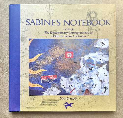 【古本】 Sabine's Notebook: In Which the Extraordinary Correspondence of Griffin & Sabine Continues - Nick Bantock (Chronicle Books) 【紙書籍】 9780811801805