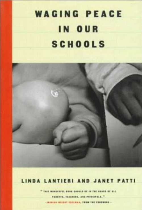 【古本】 Waging Peace in School - Linda Lantieri (Beacon Pr) 【紙書籍】 9780807031162