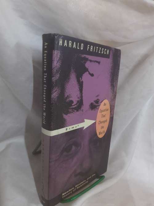 【古本】 Equation That Changed the World: Newton, Einstein, and the Theory of Relativity - Harald Fritzsch (University of Chicago Press) 【紙書籍】 9780226265575