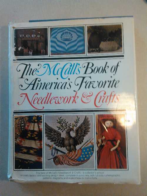 【古本】 McCall's Book of America's favorite Needlework & Crafts - Mccall corporation (Simon & Schuster) 【紙書籍】 0671222090