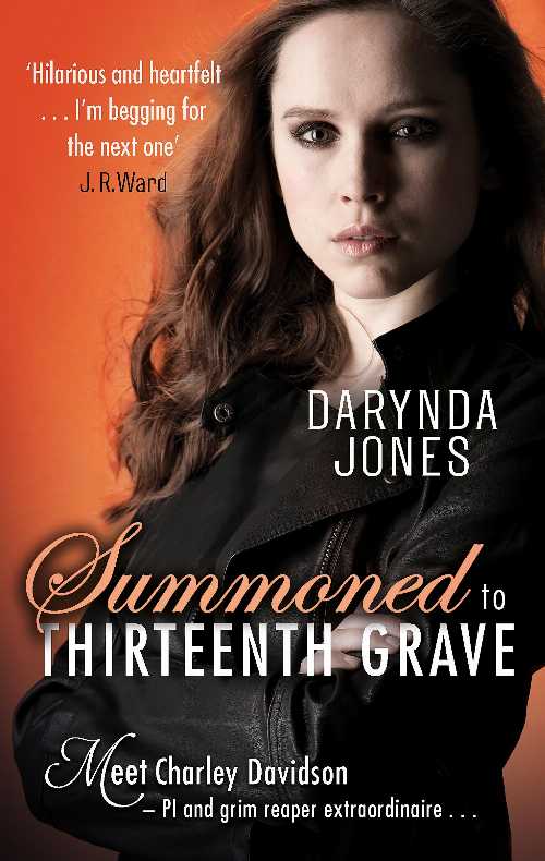 【古本】 Summoned to the Thirteenth Grave (Charley Davidson) - Darynda Jones (Piatkus Books) 【紙書籍】 9780349417783