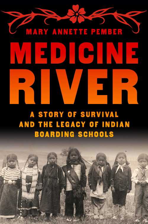 Medicine River - Mary Annette Pember (Pantheon) 【紙書籍】 9780553387315