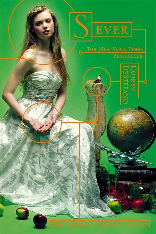  Sever (Reprint) - Lauren DeStefano (Simon & Schuster Books for Young Readers)  9781442409101
