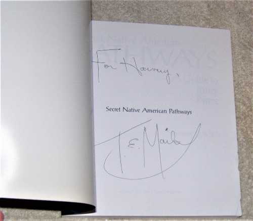  Secret Native American Pathways: A Guide to Inner Peace - Thomas E Mails (Council Oak Books)  0933031157