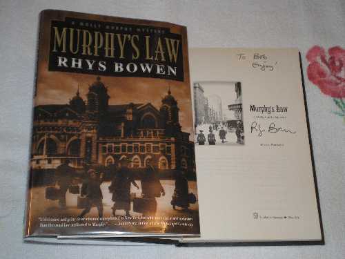 【古本】 Murphy's Law - Rhys Bowen (Minotaur Books) 【紙書籍】 9780312282066