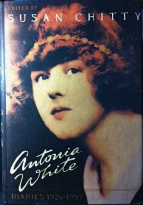  Antonia White: Diaries 1926-1957 - Susan Chitty (Viking Adult)  9780670839704