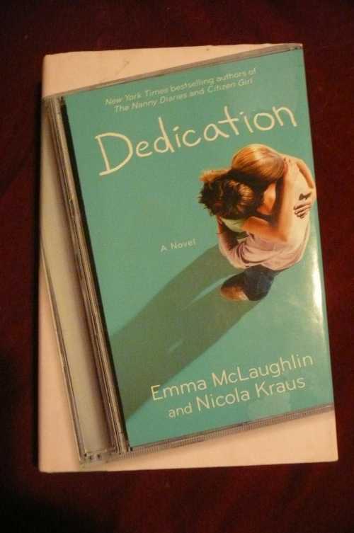  Dedication - Emma McLaughlin (Atria)  9781416540137