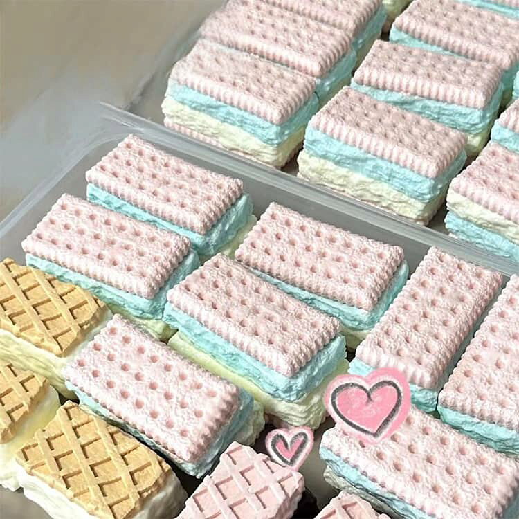 サンドウエハース 食べ物 おもちゃ デザート 水感スクイーズ クリーミー とろとろ 柔らかい サンドウエハース 握る玩具 ペタペタ もちとろ もちもち 感覚 減圧グッズ 子供 route39--10008146 Route39 サンプル画像3