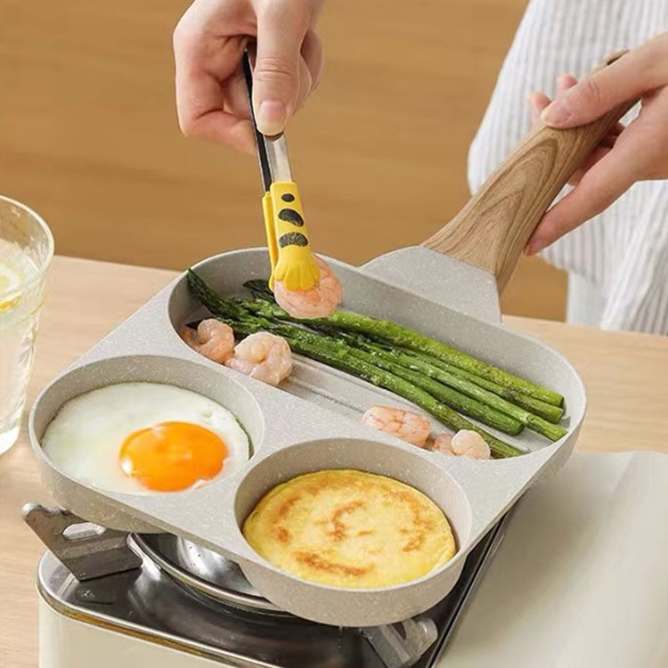 丸い フライパン 朝食 お弁当 キャラ弁 仕切り フライパン 料理 型 作り IH対応 IH こども 片手鍋 仕切り ガス ホットケーキ 調理 電磁調理器 子供 IH対応 親子 クッキング かわいい 新生活 4つ穴円形フライパン route39--10000964 Route39 サンプル画像2