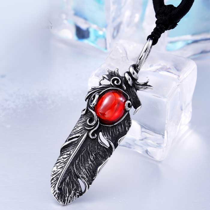 在庫切れの場合、受注生産(2週間ほど)になります。メーカー欠品の場合はキャンセル処理をさせていただきますので合わせてご了承ください。スペック素材：316Lサージカルステンレス、キュービックジルコニアチェーン：ボールチェーン(50cm/ステン...