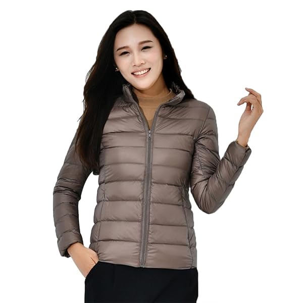 【送料無料】ウルトラライト ダウンジャケット レディース 軽量 ダウンコート アウター 暖かい 撥水 防寒 防風 収納袋付き 秋冬 YU45 (JP, アルファベット, L, カーキ)