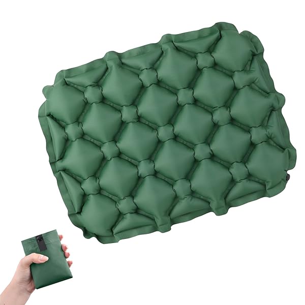 【送料無料】レジャーシート エアークッション キャンプ コンパクト 軽量 お尻 1人用 マット 座布団 飛行機 快適グッズ アウトドア 夜行バス 旅行 登山 スポーツ観戦 お花見 お尻が痛くならない 収納袋 多用途