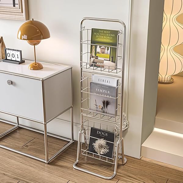 【送料無料】マガジンラック スリム アイアン 3段 マガジンスタンド 雑誌ラック 本棚 パンフレットスタンド 新聞ラック 新聞雑誌カタログ収納 マガジンホルダー ショッピングモール 応接室 オフィス 展示会 学校 図書館 病院 リビング 完成品 (シ