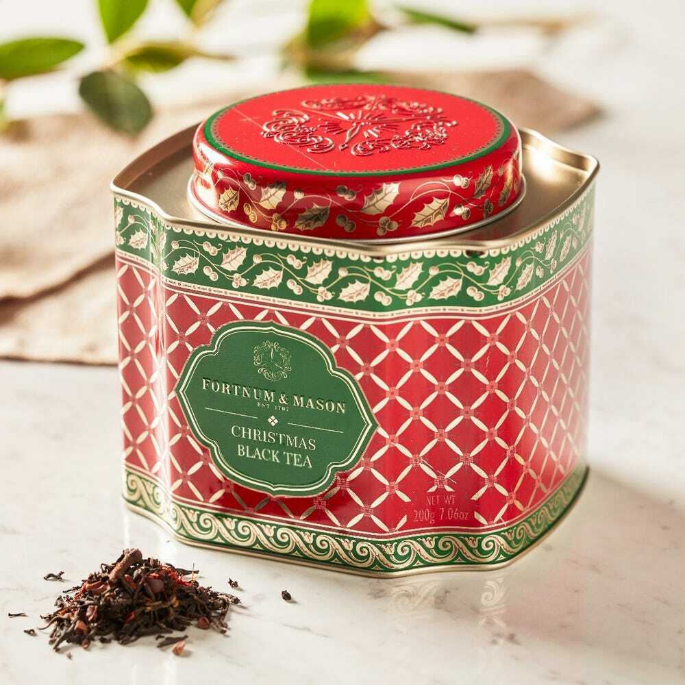 [200g x 4缶セット] FORTNUM & MASON Christmas Black Tea フォートナム・アンド・メイソン クリスマス リーフティー ブラックティー 英国紅茶 [英国発送/配送目安期間2-3週間]のサムネイル