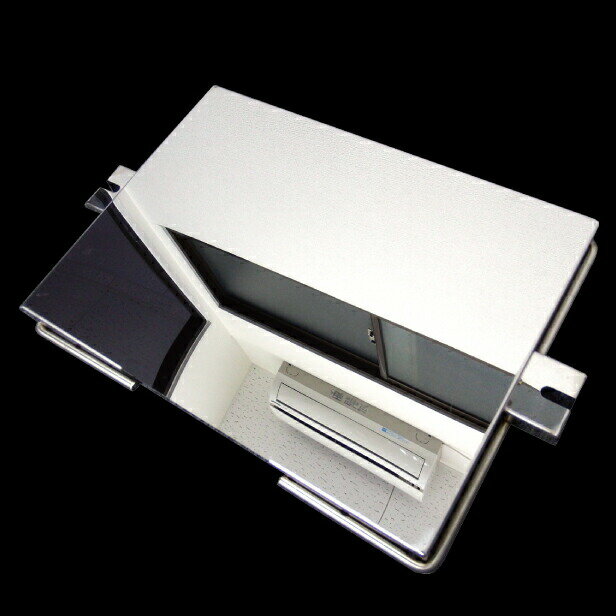 【送料無料】訳あり格安B品★【エルフ/07エルフ/07フォワード用 バッテリーカバー 鏡面 丸棒巻き #1000磨き】 07フォワード トラック デコトラ パー...