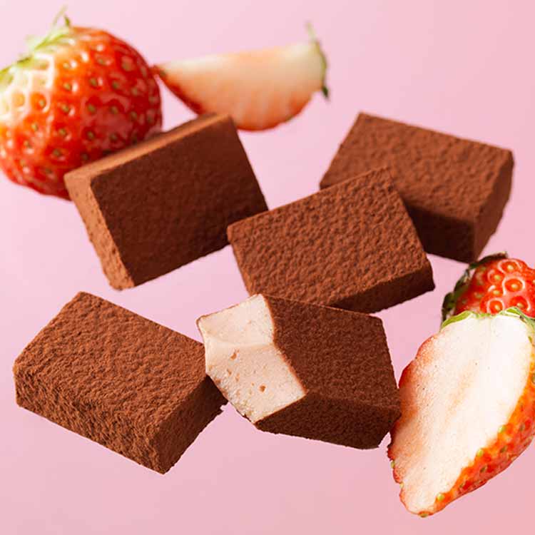 ★★3/1〜3/31限定 エントリー＆お買い物で最大100％ポイントバック★★ 【公式】 ROYCE’ 【期間数量限定 春】 ロイズ 生チョコレート[ストロベリー] スイーツ お菓子 プチギフト プレゼント