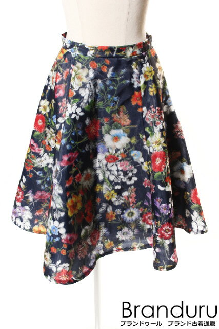【春夏物新入荷!!】アンドクチュール　17AW3 Dフラワープリントフレアスカート[LSKP22210]【PP】【中古】【5400円以上のご購入で送料無料】
