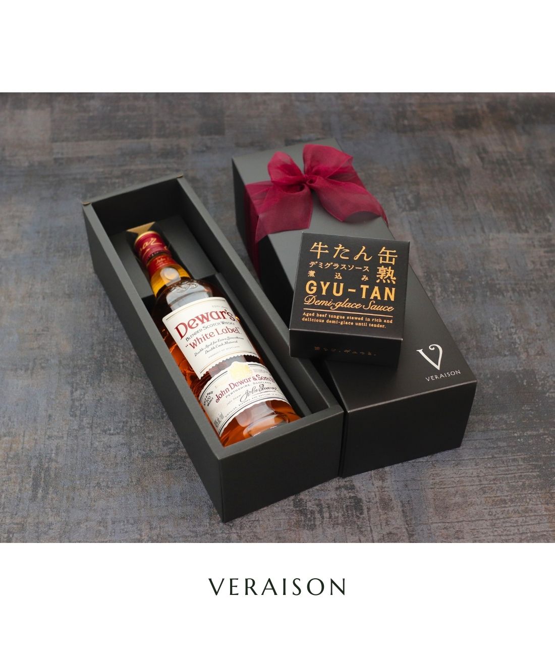 ウイスキー おつまみ ギフト 牛タン缶詰め デュワーズ ホワイトラベル 700ml 1本 牛たん デミグラスソース缶詰 リボン包装 プレゼント 誕生日 メッセージ